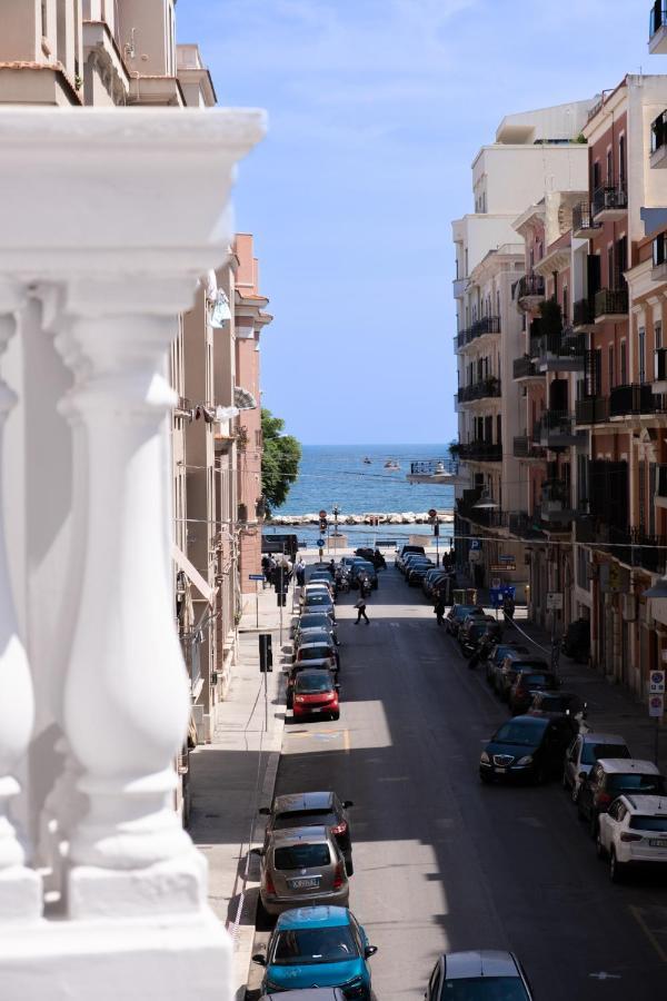 Palazzo Zippitelli Apartments Bari Extérieur photo