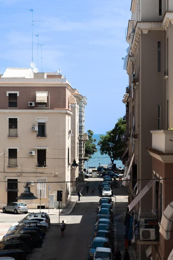 Palazzo Zippitelli Apartments Bari Extérieur photo