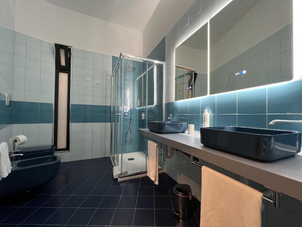 Palazzo Zippitelli Apartments Bari Extérieur photo